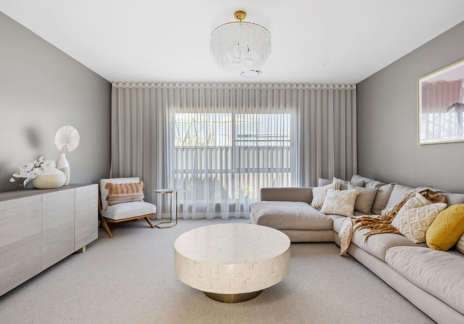 gallery-easton-260-goldcoast-living